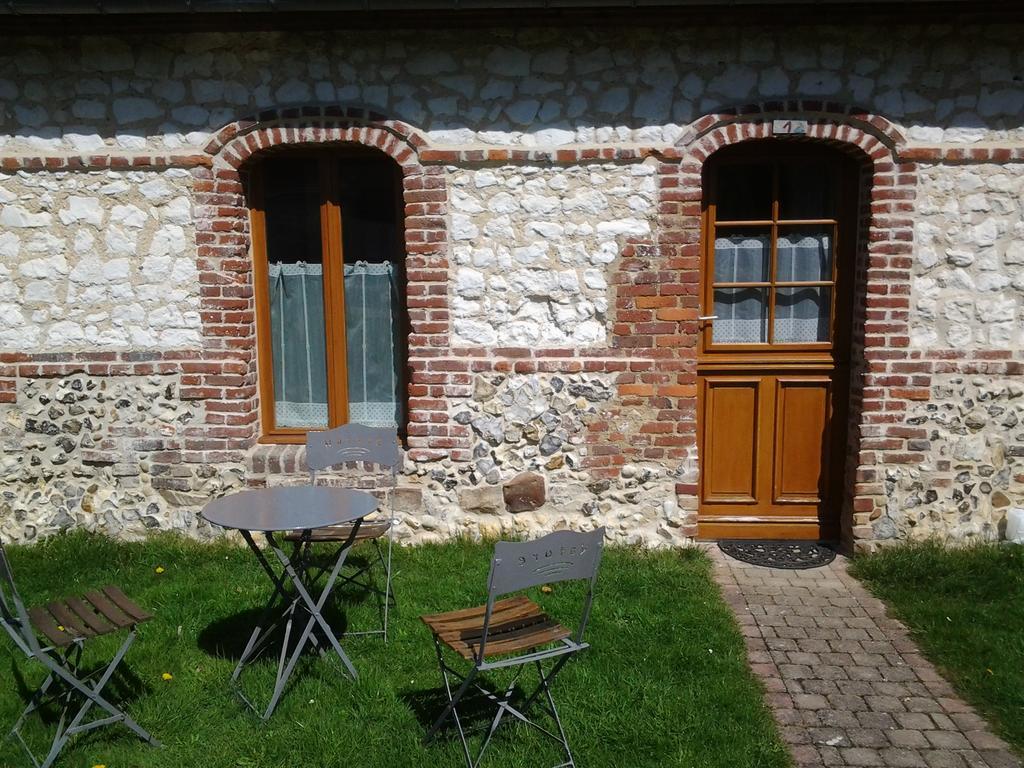 Domaine De Collen Bed & Breakfast Lepine  ภายนอก รูปภาพ